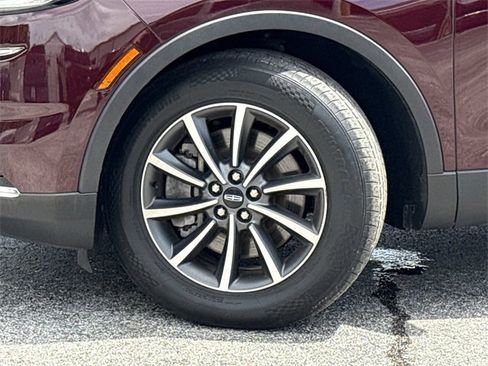 Used 2022 Lincoln Nautilus FWD image 39