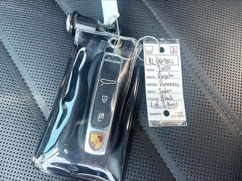 Used 2024 Porsche Panamera 4 AWD/4WD image 15