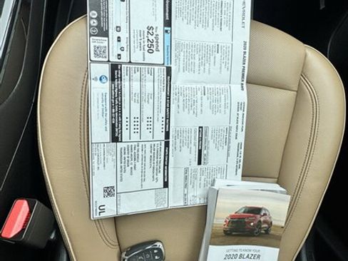 Used 2020 Chevrolet Blazer Premier w/ Driver Confidence II Package image 19