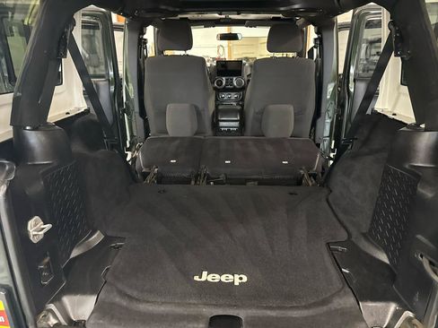 Used 2012 Jeep Wrangler Unlimited Sport AWD/4WD image 37