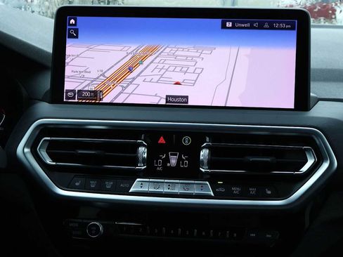 Used 2023 BMW X4 xDrive30i w/ Premium Package AWD/4WD image 16