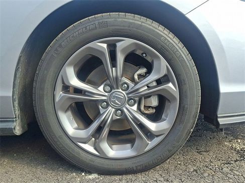 Used 2023 Honda Accord EX image 8