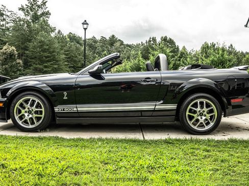 Used 2008 Ford Mustang Shelby GT500 RWD image 3
