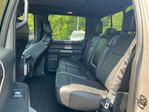 Used 2020 Ford F150 Raptor w/ Equipment Group 802A Luxury AWD/4WD image 14
