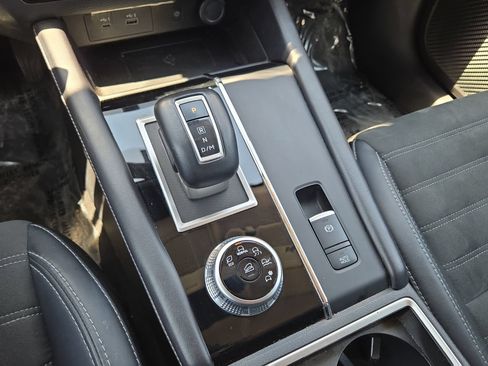 Used 2024 Mitsubishi Outlander SE FWD image 30