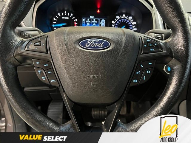 Used 2019 Ford Edge SE w/ SE Fleet Driver's Package FWD image 2