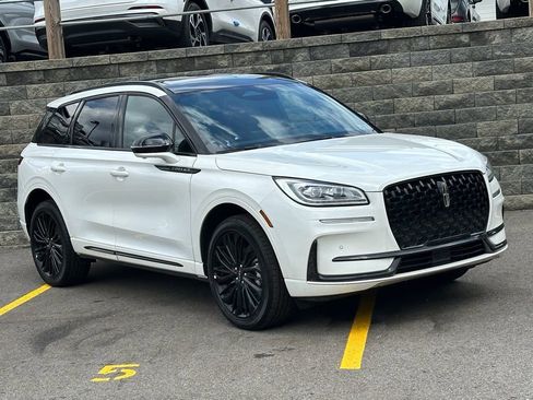 New 2026 Lincoln Corsair Reserve AWD/4WD image 30