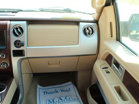 Used 2013 Ford F150 King Ranch w/ King Ranch Luxury Pkg image 30