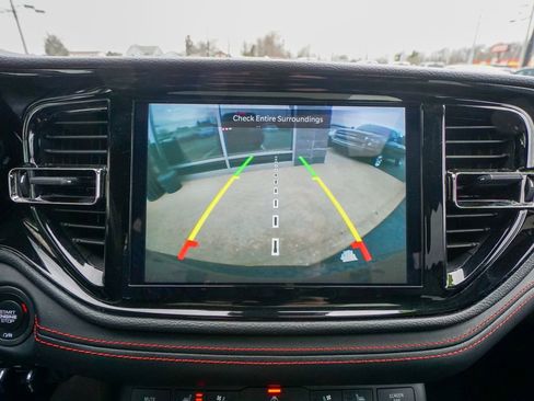 Used 2024 Dodge Durango GT image 28