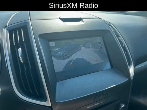 Used 2016 Ford Edge SEL w/ Equipment Group 201A FWD image 8