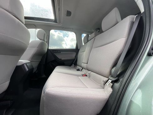 Used 2018 Subaru Forester 2.5i Premium image 13