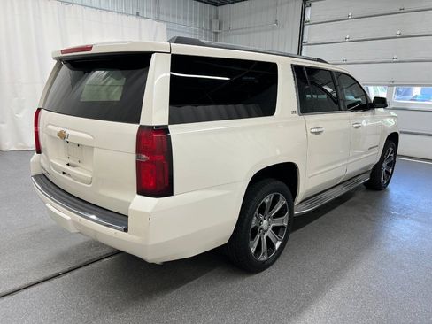 Used 2015 Chevrolet Suburban LTZ AWD/4WD image 4