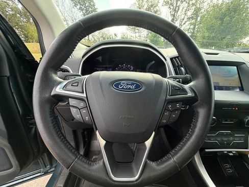 Used 2019 Ford Edge SEL w/ Equipment Group 201A AWD/4WD image 11