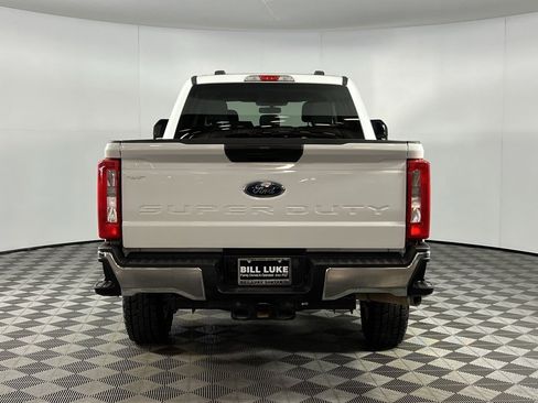 Used 2023 Ford F250 XLT w/ Snow Plow Prep Package image 7