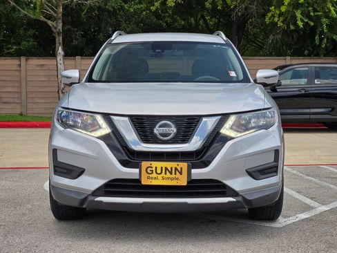 Used 2019 Nissan Rogue SV FWD image 8
