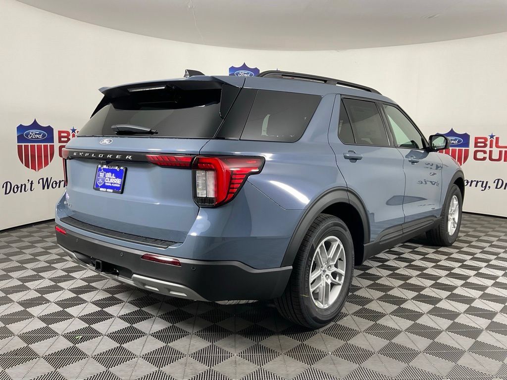New 2027 Ford Explorer Active w/ Active Comfort Package RWD image 3