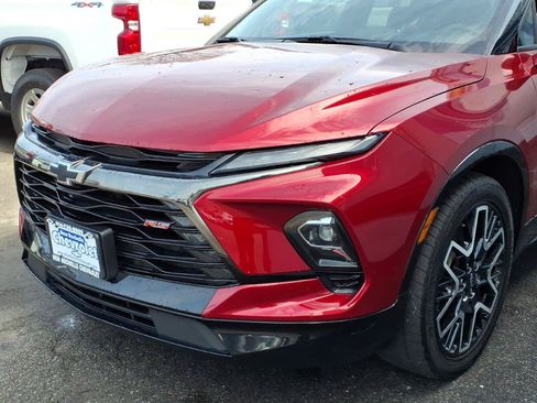 Used 2023 Chevrolet Blazer RS w/ Driver Confidence II Package AWD/4WD image 7