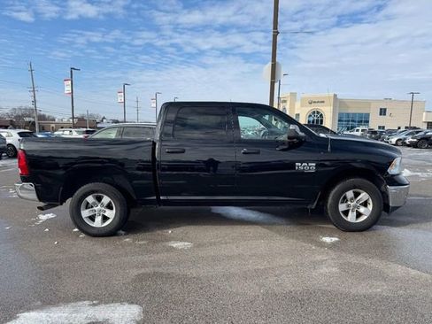 Used 2023 RAM 1500 Classic SLT w/ Trailer & Traction Group image 2