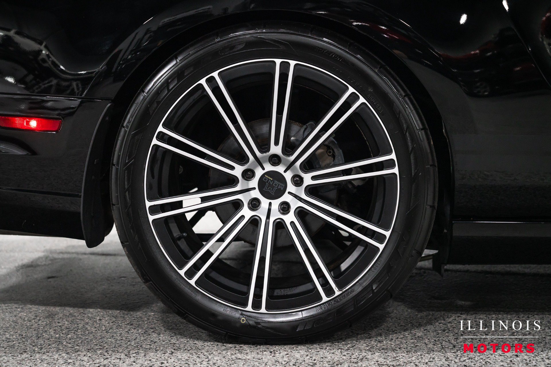 Used 2014 Ford Mustang Shelby GT500 RWD image 11