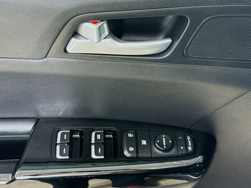 Used 2022 Kia Sportage EX image 20