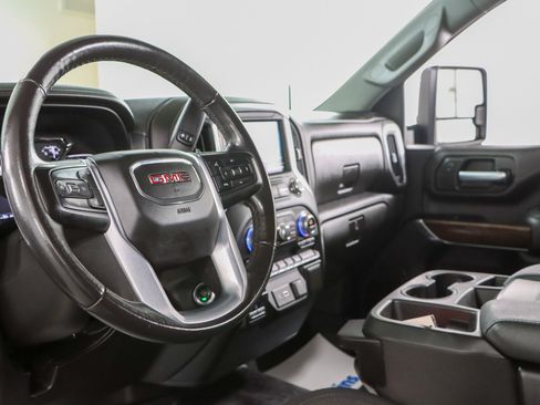 Used 2021 GMC Sierra 2500 SLE w/ SLE Value Package; AWD/4WD image 24