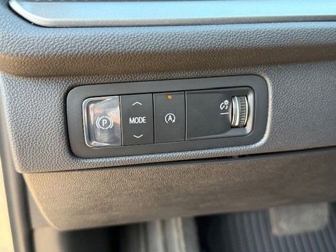 New 2026 Chevrolet Traverse LT w/ Driver Confidence Package image 34