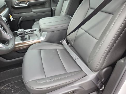 New 2026 Chevrolet Silverado 1500 RST w/ Convenience Package II RWD image 15
