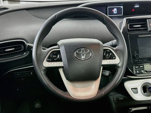 Used 2017 Toyota Prius Prime Plus FWD image 17