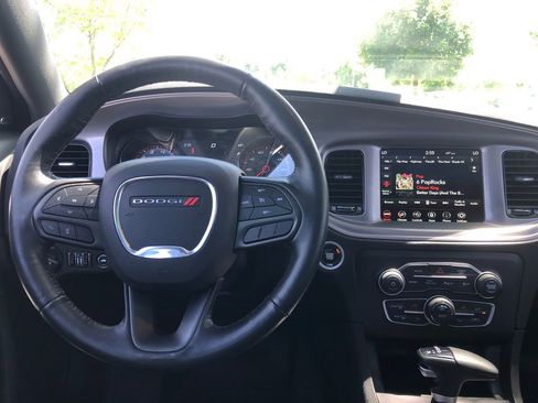 Used 2023 Dodge Charger SXT w/ Blacktop Package AWD/4WD image 33