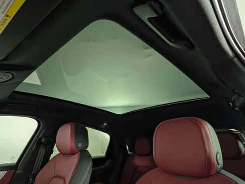 Certified 2026 Porsche Cayenne Coupe AWD/4WD image 29