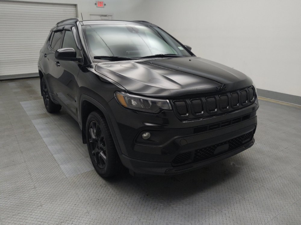 Used 2022 Jeep Compass Latitude w/ Sun and Sound Group AWD/4WD image 13