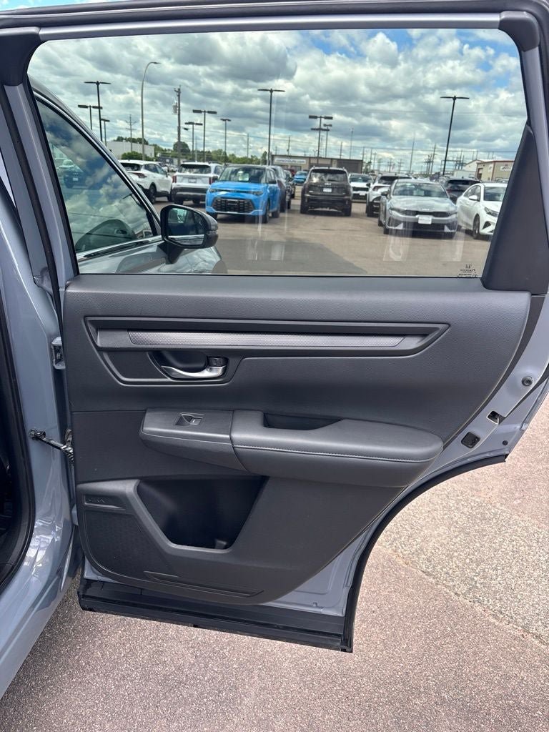 Used 2024 Honda CR-V EX image 27