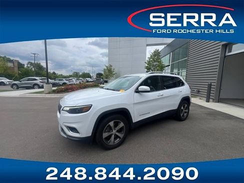 Used 2019 Jeep Cherokee Limited AWD/4WD image 1
