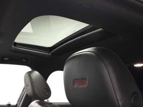 Used 2024 Chevrolet Trax RS w/ Sunroof Package FWD image 10