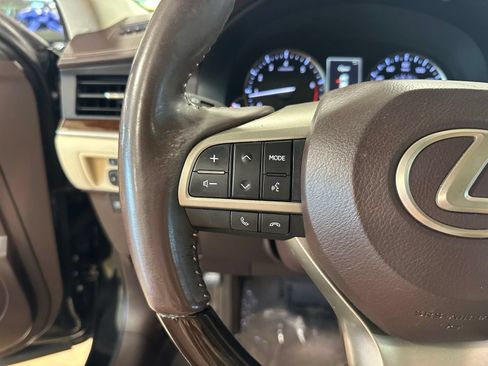 Used 2017 Lexus ES 350 FWD image 18