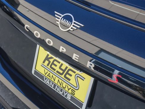 Used 2025 MINI Cooper S image 9