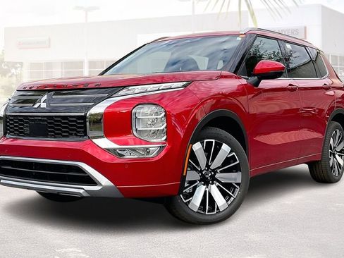 New 2026 Mitsubishi Outlander SEL FWD image 2