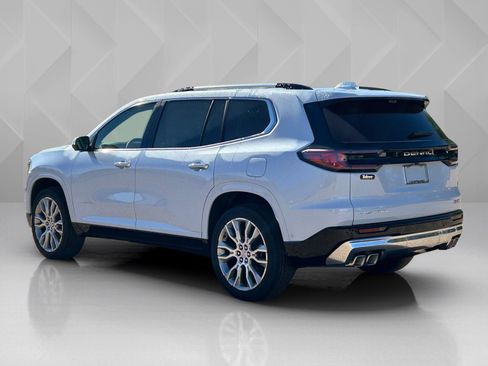 New 2026 GMC Acadia Denali w/ Super Cruise Package image 6