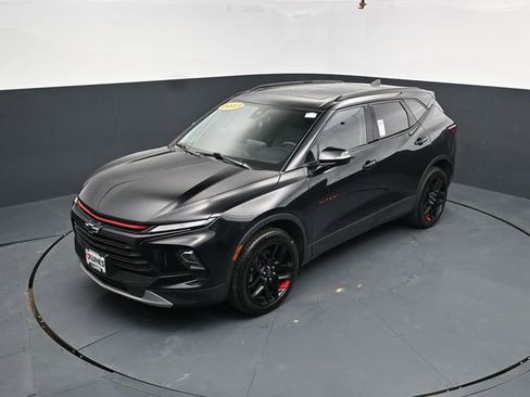 Used 2023 Chevrolet Blazer LT image 37