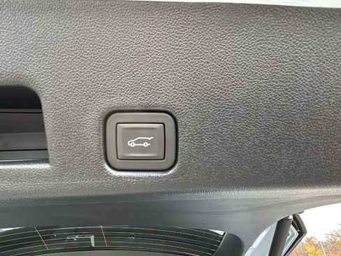 New 2026 Buick Enclave Avenir w/ Super Cruise Package image 36