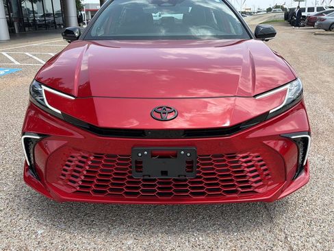 Used 2026 Toyota Camry XSE w/ Premium Plus Package FWD image 8