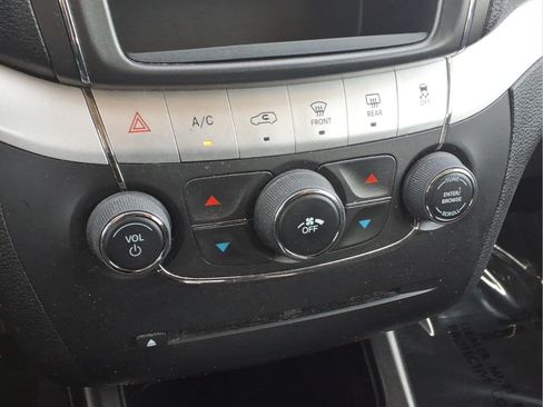 Used 2016 Dodge Journey SXT w/ Premium Group FWD image 20