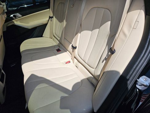 Used 2020 BMW X5 sDrive40i w/ Premium Package RWD image 29