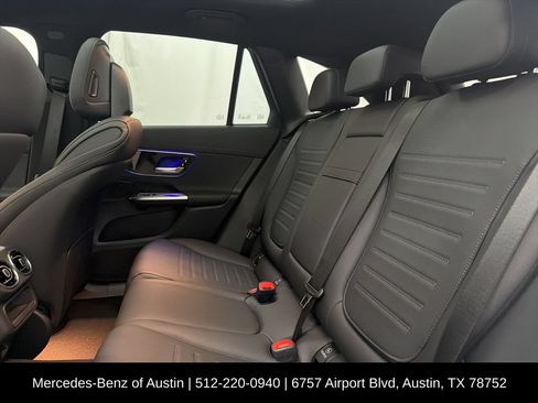 Used 2026 Mercedes-Benz GLC 300 image 20