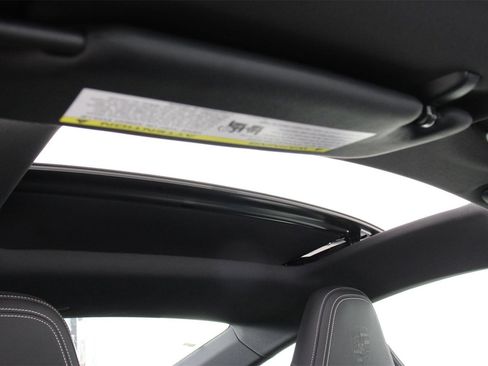 Used 2023 Porsche 911 Carrera 4S image 25