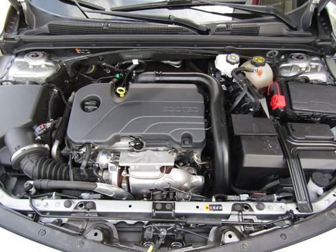 Used 2023 Chevrolet Malibu LT image 27