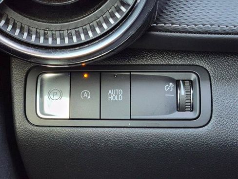 Used 2025 Chevrolet Equinox LT w/ Safety and Technology Package FWD image 15