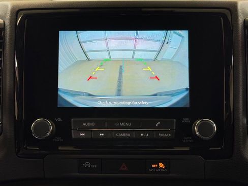 Used 2023 Nissan Frontier SV w/ Midnight Edition Package image 41