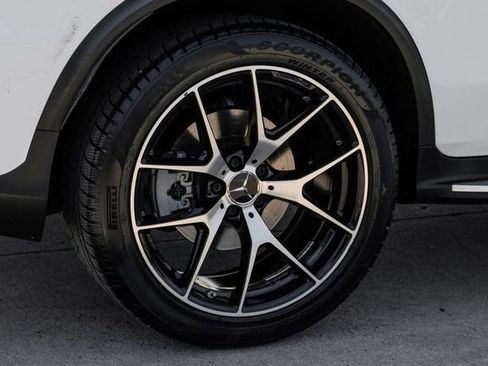 Used 2021 Mercedes-Benz GLC 43 AMG 4MATIC image 55