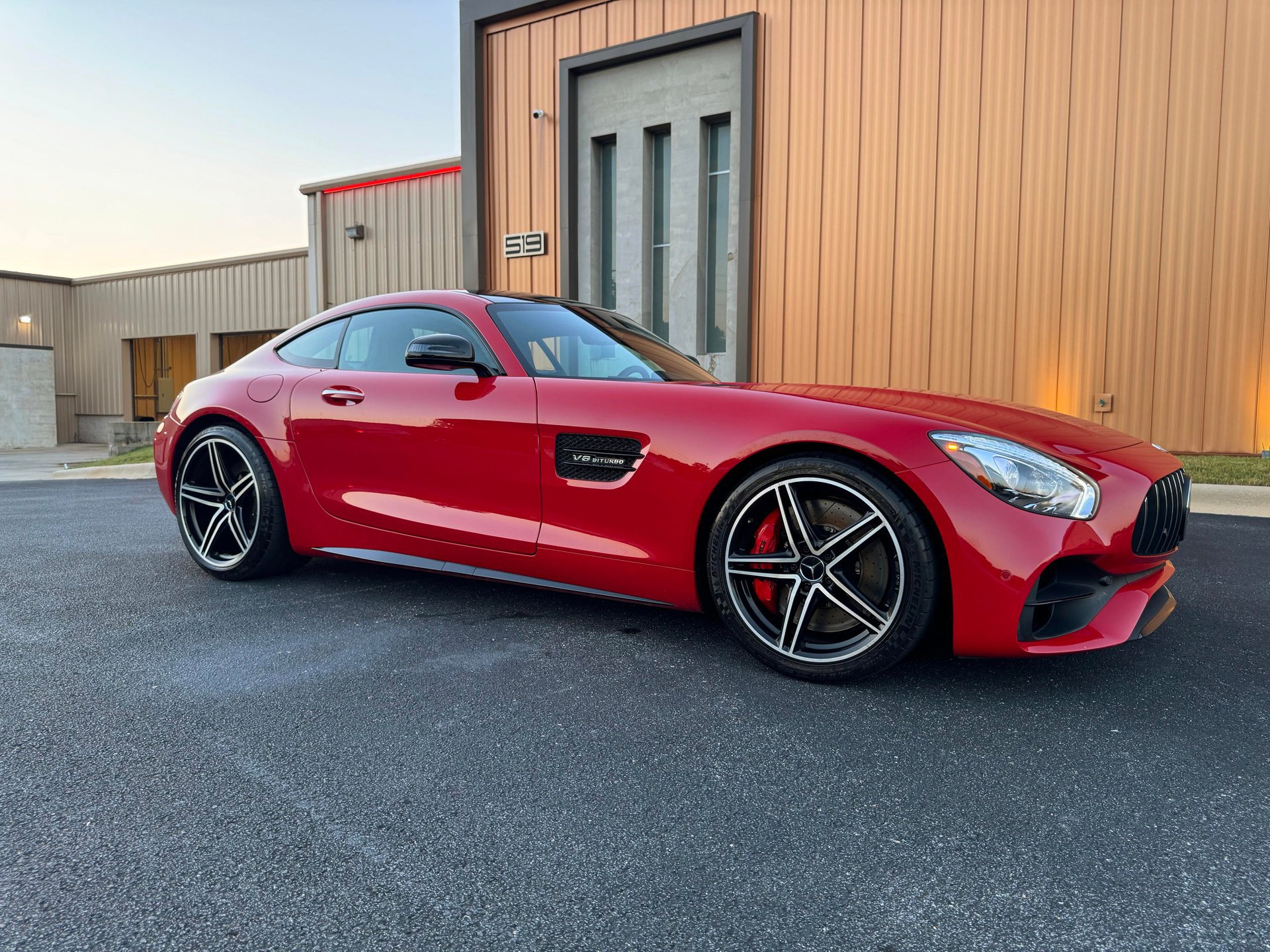 Used 2018 Mercedes-Benz AMG GT C image 6